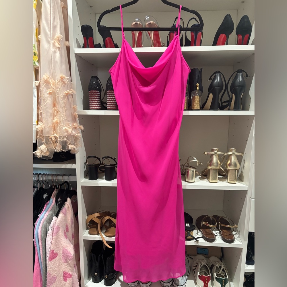 TASH + SOPHIE BARBIE PINK MIDI Cowl neck Dress Size M